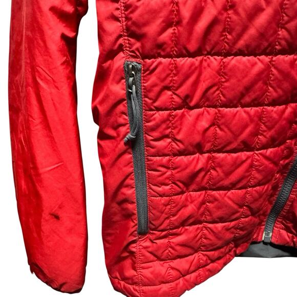The North Face Men's Thermoball Red Lightweight Puffer Jacket Size Small - Picture 3 of 9